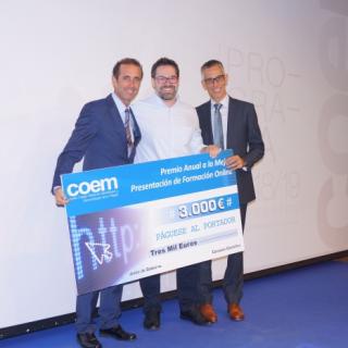 Se entrega el Premio a la Mejor Presentación de Formación Online 2018