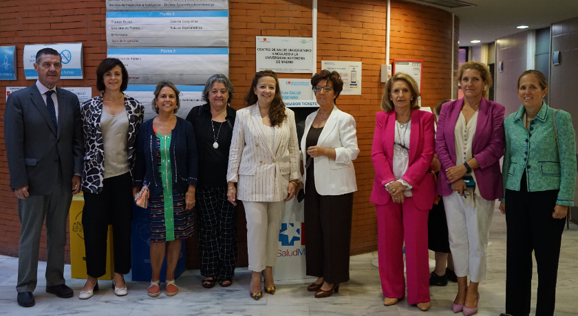 Visita a la USBD para presentar el Convenio de Atención Bucodental Infantil